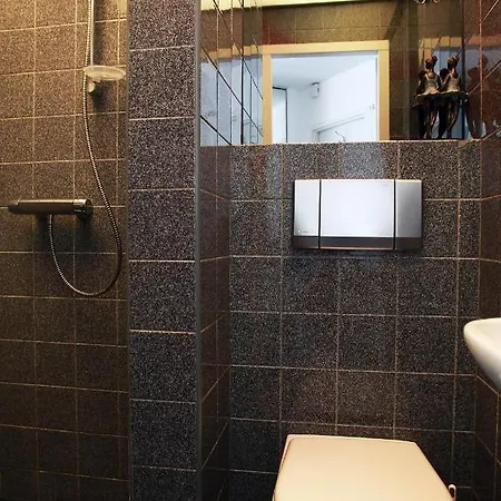 Sloneczne Gniazdko Z Miejscem Parkingowym Gratis Cena Nizsza Przy Pobycie Od 6 Dni *